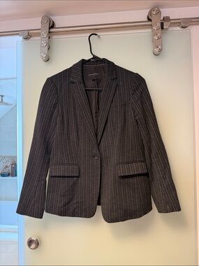 Banana Republic Black Pinstripe Single-Button Blazer- 6P
